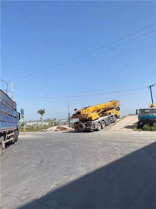 宽城25吨吊车的租赁价格大概是多少？